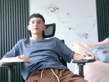 Chaturbate Nude Webcam of noah_tyler_