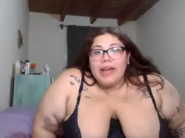 Chaturbate Nude Webcam of chloeblaze1