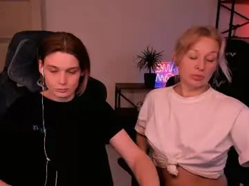 Chaturbate Live Sex Cam of hottyblonds