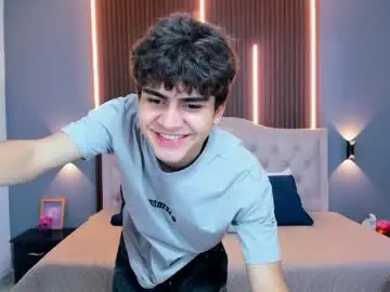 Chaturbate Free Live Porn of tommy18__