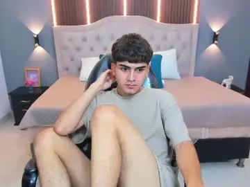 Chaturbate Live Sex of tommy18__