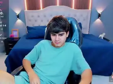 Chaturbate Sex Cam of tommy18__