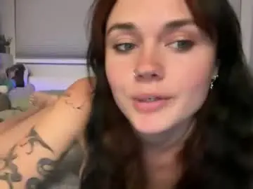Chaturbate Live Sex Cam of queencassidyy