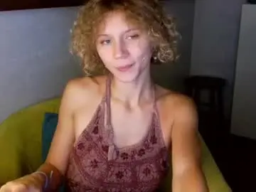 Chaturbate Free Porn Cam of secret_bloom_