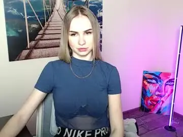 Chaturbate Live Sex Cam of erikagavin