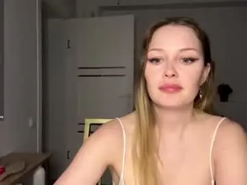 Chaturbate Live Sex of helen__eve