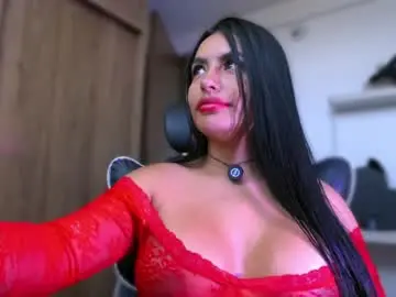 Chaturbate Live Sex Cam of layla_nicols