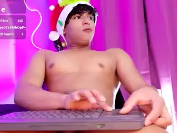 Chaturbate Live Sex of noah_smith04