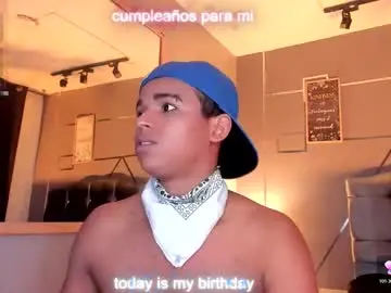 Chaturbate Adult Webcam of noah_smith04