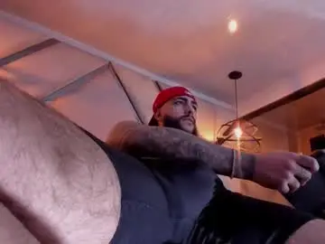 Chaturbate Best live sex cam show of santiagohincapiie