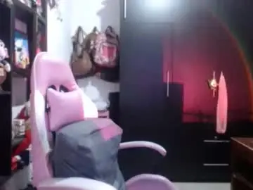 Chaturbate Free Porn Cam of kateeen18