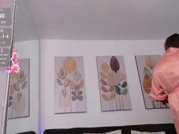 Chaturbate Live Sex Cam of lily_cooper1
