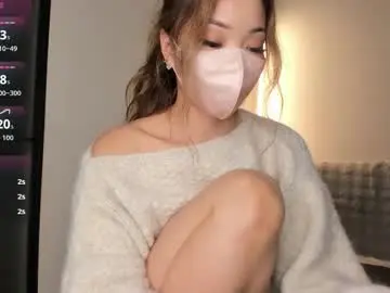 Chaturbate Live Sex Cam of lunaonekiss