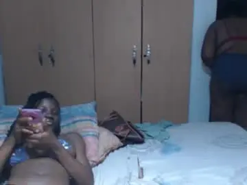 Chaturbate Best live sex cam show of melaninandnina