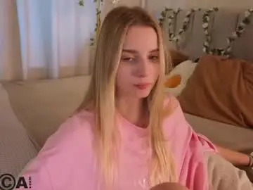 Chaturbate Watch Live Sex Cams of lina_reeds