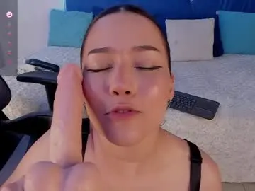 Chaturbate Live Porn of belle_petite_