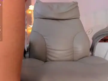 Chaturbate Sex Cam of little_sweet_18