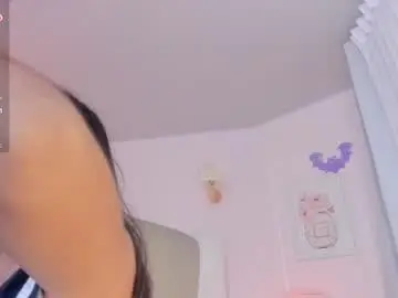 Chaturbate Nude Webcam of little_sweet_18