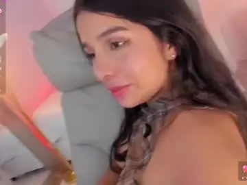 Chaturbate Sex Cam of little_sweet_18