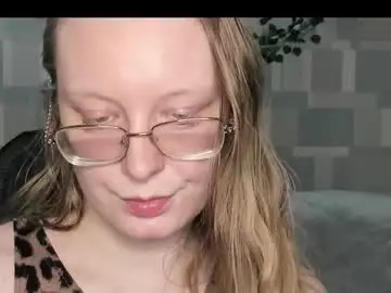 Chaturbate Best live sex cam show of meowcr