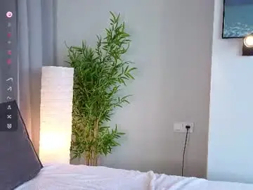 Chaturbate Watch Live Sex Cams of aisha_eilish
