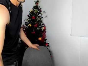 Chaturbate Nude Webcam of chrisandrew_