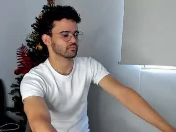 Chaturbate Sex Cam of chrisandrew_