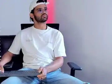 Chaturbate Live Sex of chrisandrew_