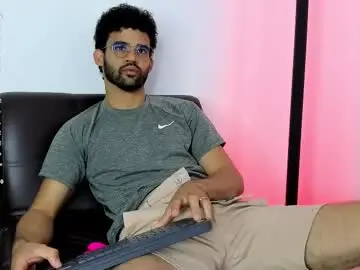 Chaturbate Watch Live Sex Cams of chrisandrew_