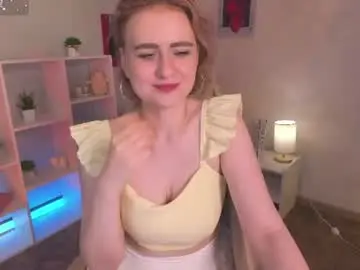 Chaturbate Live Sex Cam of shiny_lisss