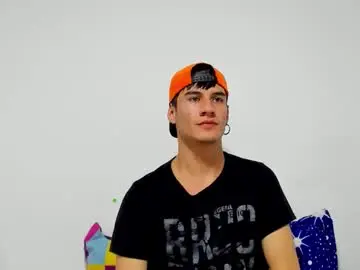 Chaturbate Sex Cam of dominic_radccliffe