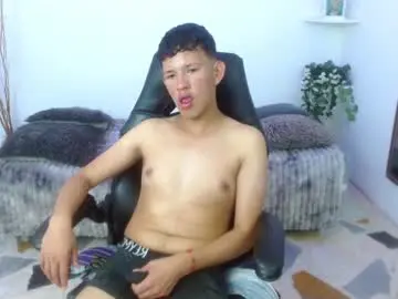 Chaturbate Adult Webcam of emmanuel_salvatore