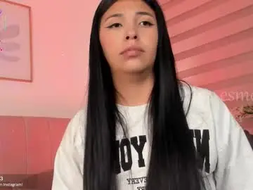 Chaturbate Live Sex Cam of missesmeralda
