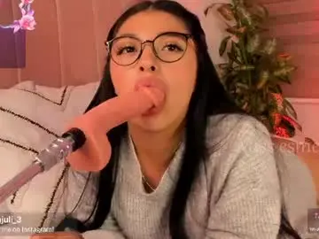 Chaturbate Adult Video Chat of missesmeralda