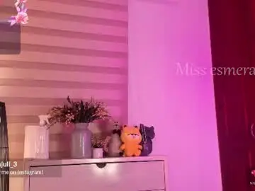 Chaturbate Free Porn Cam of missesmeralda
