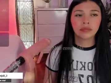 Chaturbate Live Porn of missesmeralda