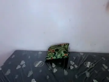 Chaturbate Nude Webcam of urbitchfantasexx_miles25