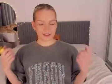 Chaturbate Watch Live Sex Cams of cassietyler