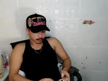 Chaturbate Adult Video Chat of dave_cummers