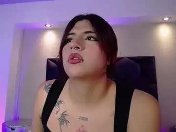 Chaturbate Free Porn Cam of zoearana_24