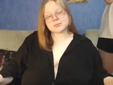 Chaturbate Live Sex Cam of bull_cock_