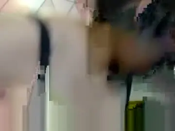 Chaturbate Nude Webcam of katalina_santana25