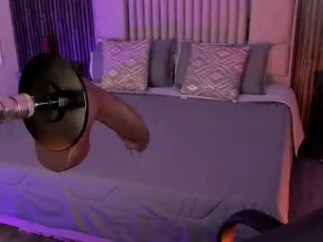 Chaturbate Live Sex Cam of lillyortiz_