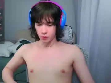 Chaturbate Free Porn Cam of leonkissboy