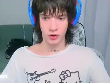 Chaturbate Live Sex Cam of leonkissboy