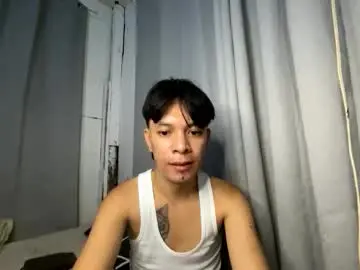 Chaturbate Live Sex Cam of urpinoyasianx