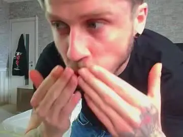 Chaturbate Sex Cam of jonahshaw