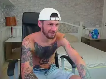 Chaturbate Live Sex Cam of jonahshaw