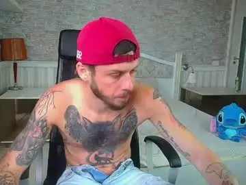 Chaturbate Adult Webcams of jonahshaw