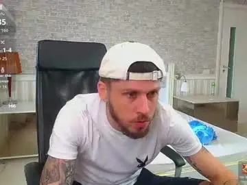 Chaturbate Adult Webcams of jonahshaw